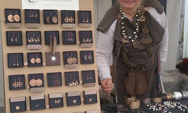 SUDRABA PĪLĀDZIS